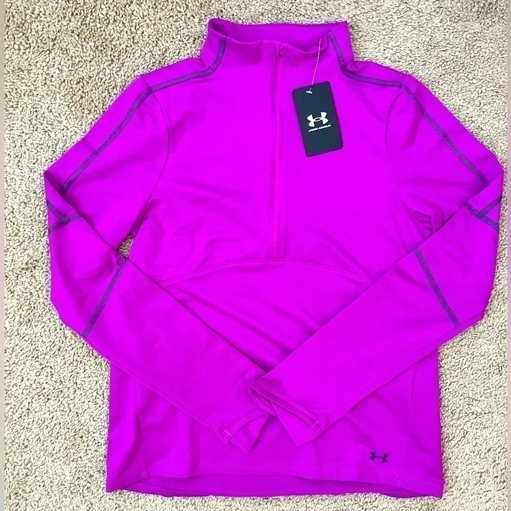 UA Women’s half zip pullover